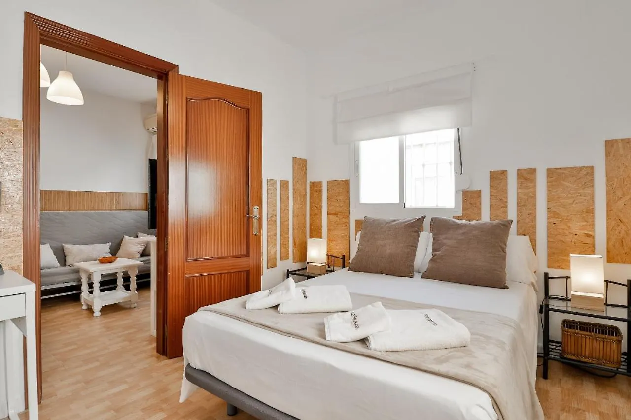 C2 - Seaside Pedregalejo 3 Bedrooms Apartment Μάλαγα